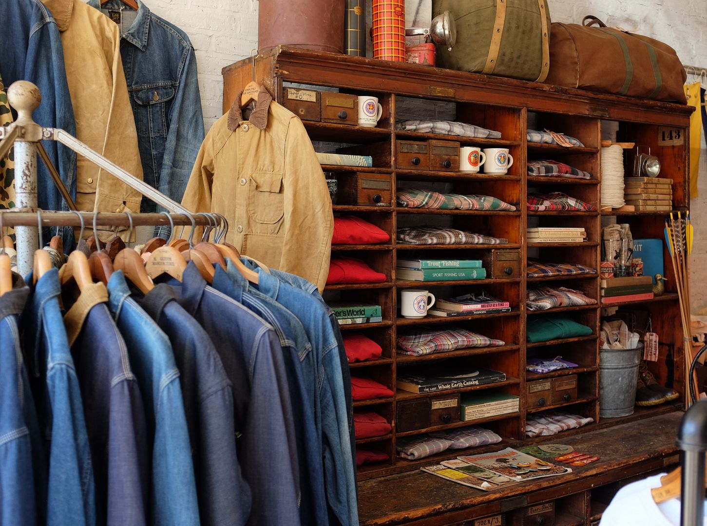 A visit to Wooden Sleepers vintage, Brooklyn The Fedora Lounge